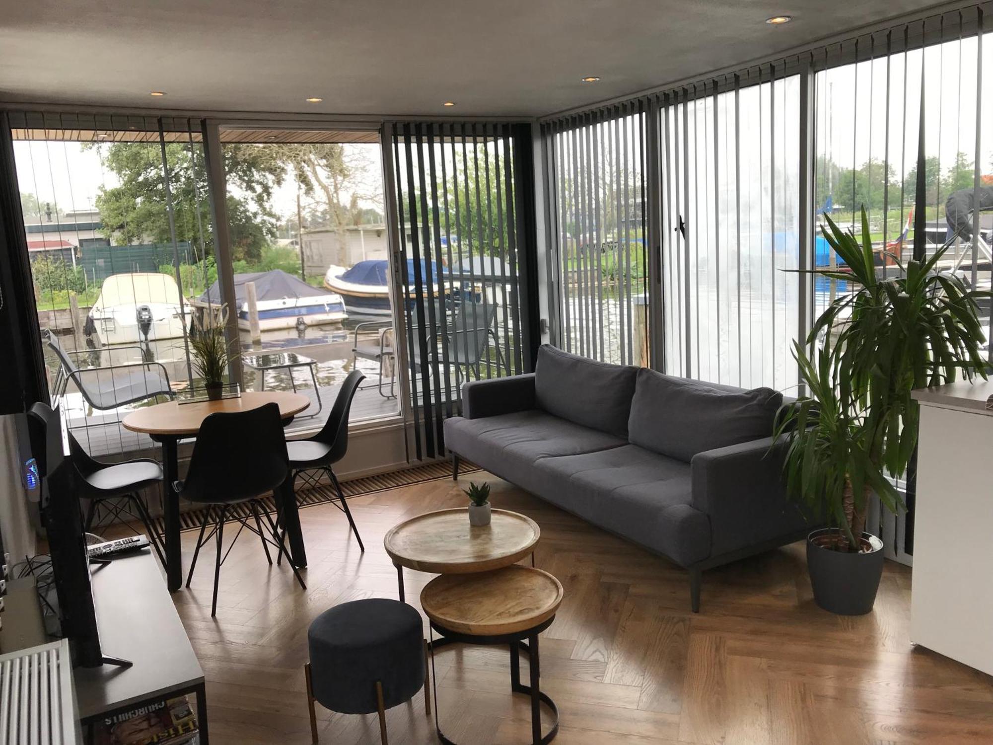 Quiet Waterloft Near Amsterdam And Schiphol Ws11 * Aalsmeer