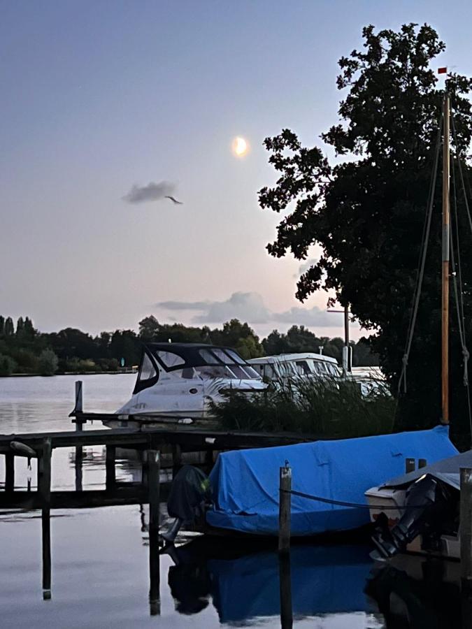 Quiet Waterloft Near Amsterdam And Schiphol Ws11 * Aalsmeer